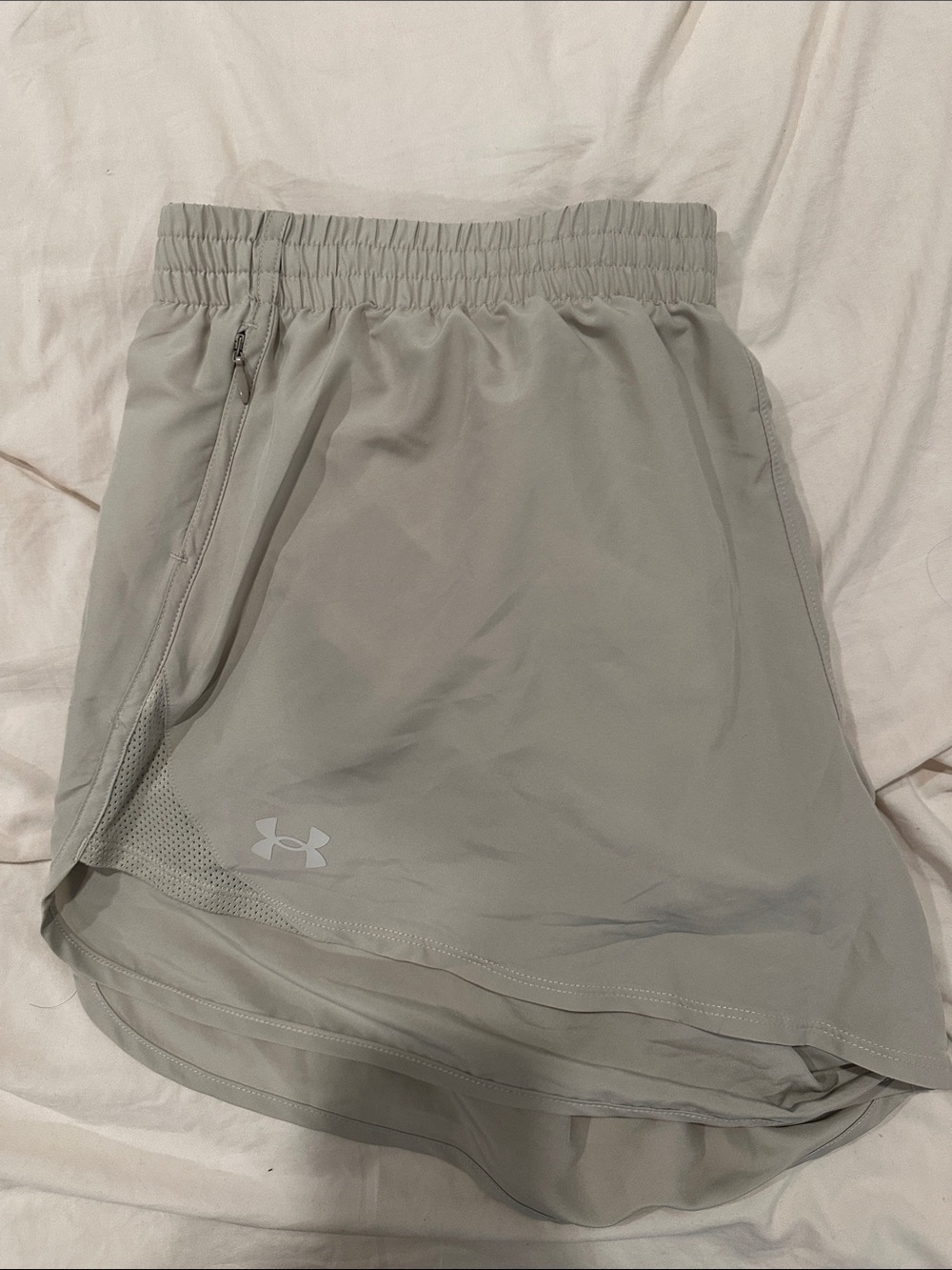 Under Armour Women's Light Gray Athletic Shorts with Elastic Waist